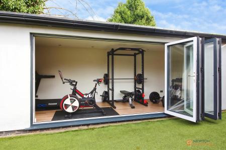 4 bedroom Semi-detached house for sale in Hinckley Road, Western Park, LE3