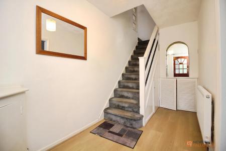 5 bedroom Semi-detached house for sale in Kingsway, Braunstone Town, LE3