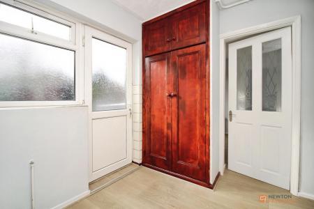 5 bedroom Semi-detached house for sale in Kingsway, Braunstone Town, LE3