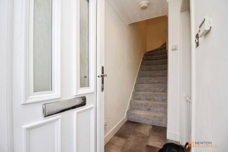 3 bedroom Semi-detached house for sale in Burchnall Road, Leicester, LE3