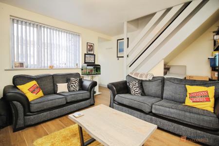 2 bedroom End of terrace house for sale in Hawthorne Way, Barwell, LE9