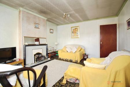 3 bedroom Semi-detached bungalow for sale in Hat Road, Braunstone Town, LE3