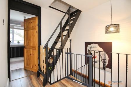 2 bedroom Semi-detached house for sale in Blackthorn Drive, Anstey Heights, Leicester, LE4