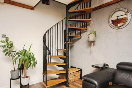 2 bedroom Semi-detached house for sale in Blackthorn Drive, Anstey Heights, Leicester, LE4