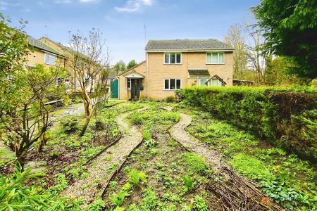 2 bedroom Semi-detached house for sale in Blackthorn Drive, Anstey Heights, Leicester, LE4