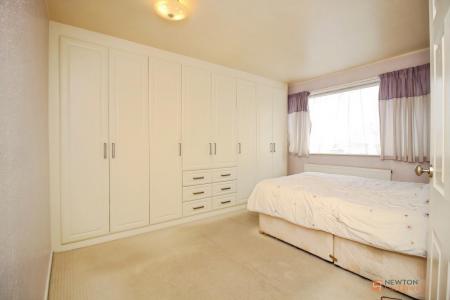 3 bedroom Semi-detached house for sale in South Avenue, Leicester Forest East, LE3