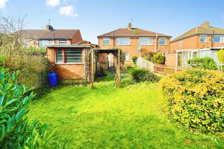 3 bedroom Semi-detached house for sale in South Avenue, Leicester Forest East, LE3