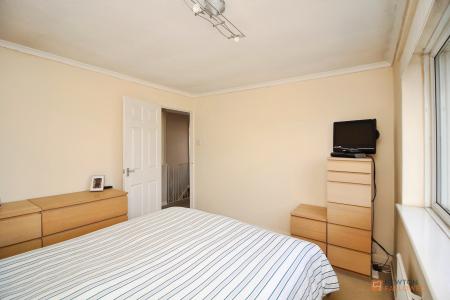 3 bedroom Semi-detached house for sale in Priory Walk, Leicester Forest East, LE3