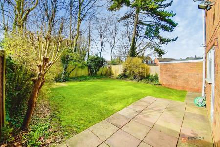 3 bedroom Semi-detached house for sale in Priory Walk, Leicester Forest East, LE3