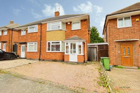 Stratford Road, Braunstone Town, LE3