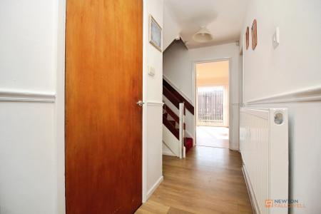 3 bedroom End of terrace house for sale in Langley Walk, Leicester, LE4