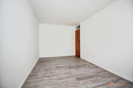 3 bedroom End of terrace house for sale in Langley Walk, Leicester, LE4