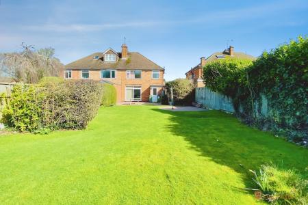 3 bedroom Semi-detached house for sale in Station Road, Kirby Muxloe, LE9