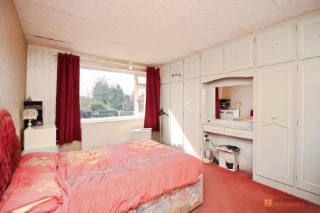 3 bedroom Semi-detached house for sale in Station Road, Kirby Muxloe, LE9