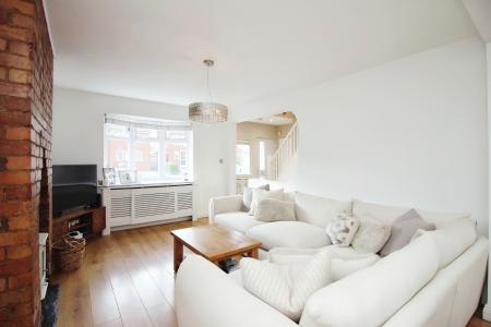 3 bedroom Semi-detached house for sale in Dunstall Avenue, Leicester, LE3