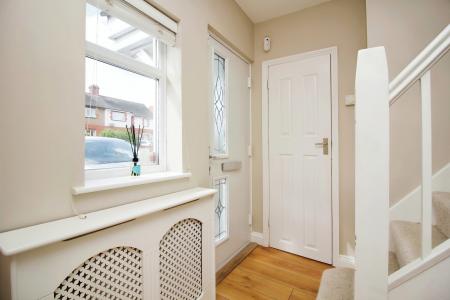 3 bedroom Semi-detached house for sale in Dunstall Avenue, Leicester, LE3