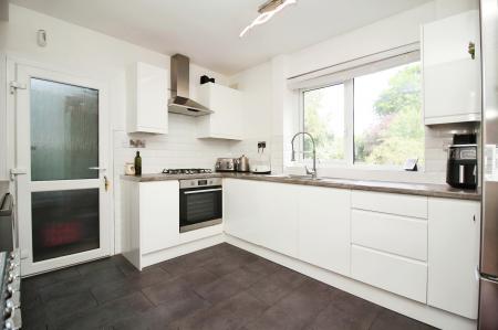 3 bedroom Semi-detached house for sale in Dunstall Avenue, Leicester, LE3