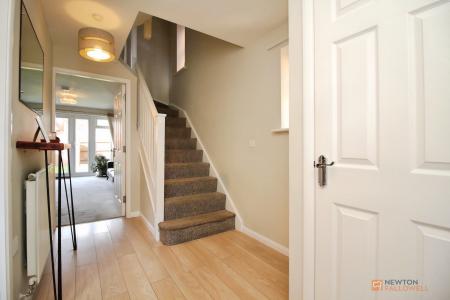 3 bedroom Semi-detached house for sale in Oaklands Way, Earl Shilton, LE9