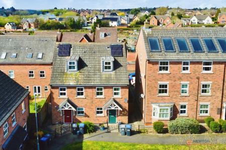 3 bedroom Semi-detached house for sale in Oaklands Way, Earl Shilton, LE9