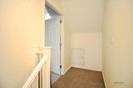 3 bedroom Semi-detached house for sale in Oaklands Way, Earl Shilton, LE9