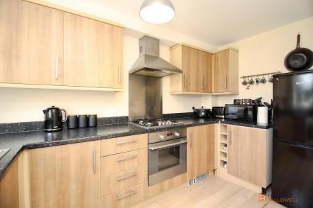 3 bedroom Semi-detached house for sale in Oaklands Way, Earl Shilton, LE9