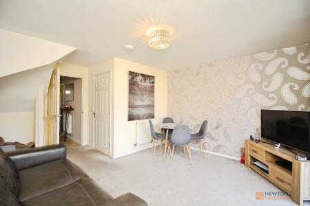 3 bedroom Semi-detached house for sale in Oaklands Way, Earl Shilton, LE9