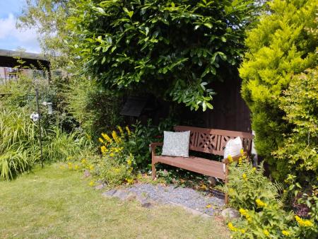 3 bedroom Semi-detached house for sale in Acres Road, Leicester Forest East, LE3 3HA