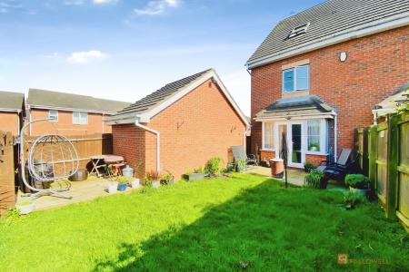 3 bedroom Semi-detached house for sale in Jubilee Drive, Earl Shilton, LE9