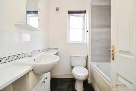 3 bedroom Semi-detached house for sale in Jubilee Drive, Earl Shilton, LE9