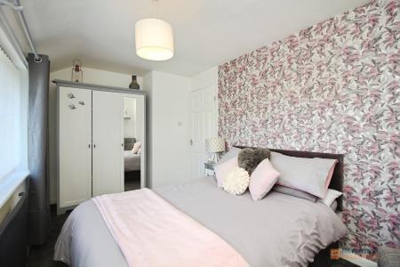 3 bedroom Semi-detached house for sale in Packer Avenue, Leicester Forest East, LE3