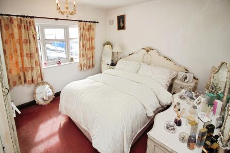 3 bedroom Detached house for sale in Narborough Road South, Braunstone Town, LE3