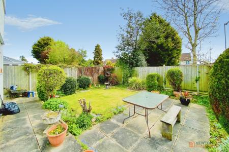 3 bedroom Detached house for sale in Narborough Road South, Braunstone Town, LE3