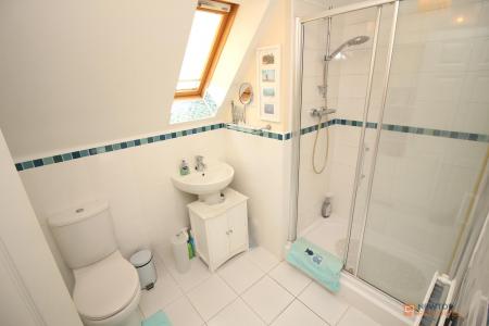 5 bedroom Detached house for sale in Masefield Drive, Earl Shilton, LE9