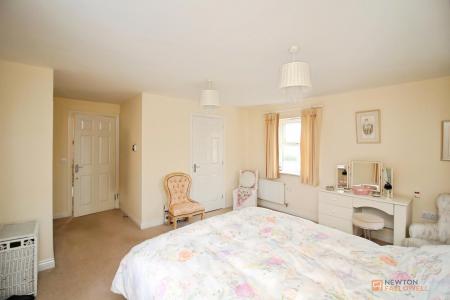 5 bedroom Detached house for sale in Masefield Drive, Earl Shilton, LE9