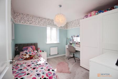 4 bedroom Semi-detached house for sale in Stephenson Drive, Ratby, LE6