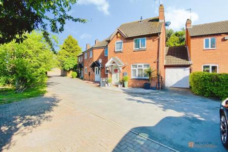 Glebelands Road, Glebelands, Thurcaston, Leicester, LE4