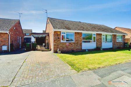 Kennedy Way, Leicester Forest East, LE3