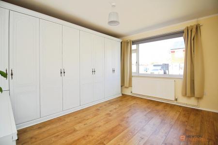2 bedroom Semi-detached bungalow for sale in Kennedy Way, Leicester Forest East, LE3