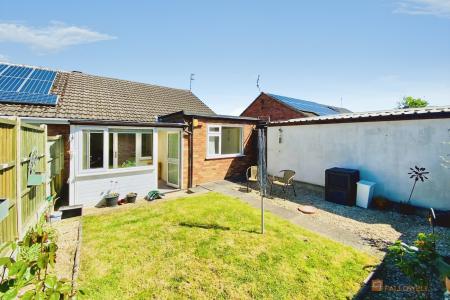 2 bedroom Semi-detached bungalow for sale in Kennedy Way, Leicester Forest East, LE3