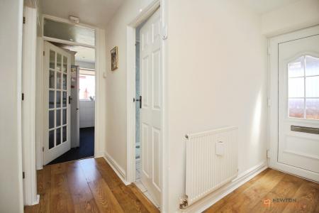 2 bedroom Semi-detached bungalow for sale in Kennedy Way, Leicester Forest East, LE3