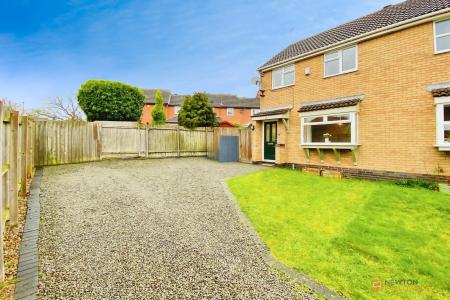 Primrose Way, Kirby Muxloe, LE9