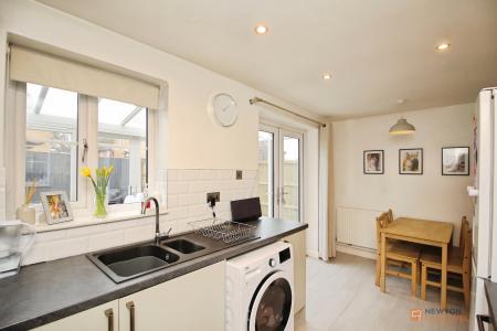 3 bedroom Semi-detached house for sale in Primrose Way, Kirby Muxloe, LE9