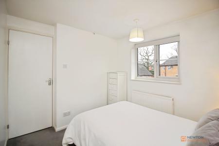 3 bedroom Semi-detached house for sale in Primrose Way, Kirby Muxloe, LE9