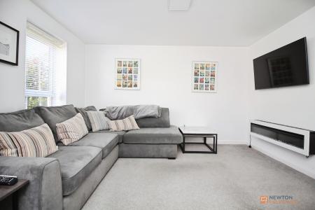 2 bedroom Semi-detached house for sale in Ettrick Way, Lubbesthorpe, LE19