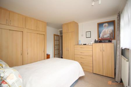 3 bedroom Detached bungalow for sale in Woodcote Road, Braunstone Town, LE3