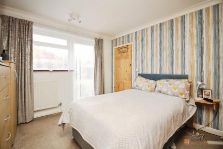 3 bedroom Detached bungalow for sale in Woodcote Road, Braunstone Town, LE3