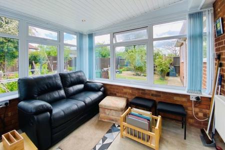 3 bedroom Detached bungalow for sale in Woodcote Road, Braunstone Town, LE3