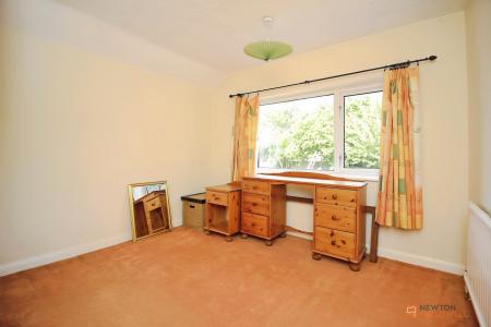 3 bedroom Detached house for sale in Watergate Lane, Braunstone Town, LE3