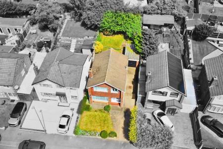 3 bedroom Detached house for sale in Watergate Lane, Braunstone Town, LE3