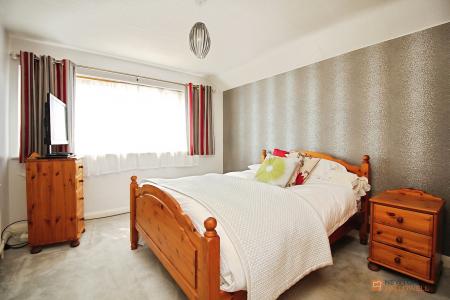 3 bedroom Detached house for sale in Watergate Lane, Braunstone Town, LE3